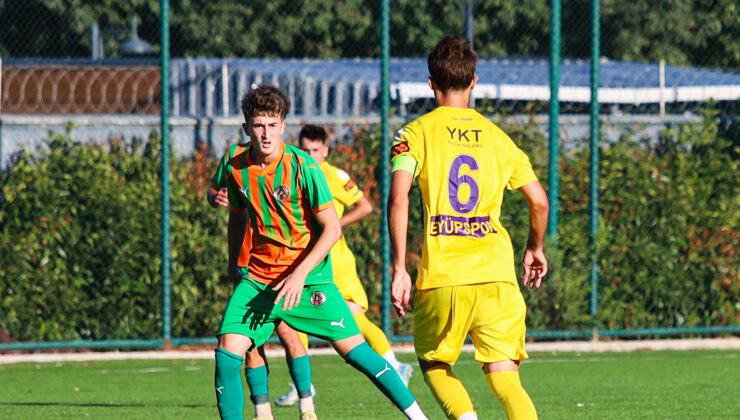 Eyüpspor U-19 Kendi Evinde Kazandı