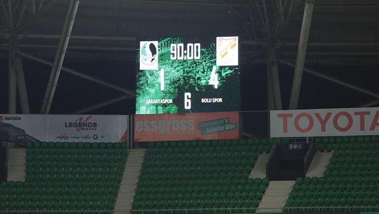 Boluspor deplasmanda Sakaryaspor 4-le geçti Florent Hasaniden üçleme...