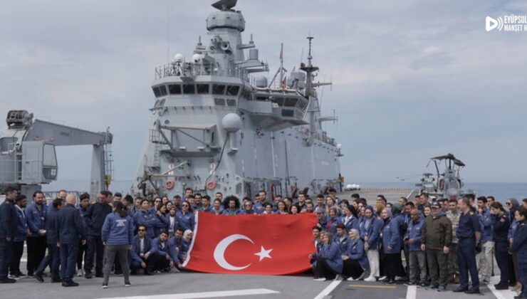 Cumhurbaşkanı Erdoğan’dan TCG Anadolu’nun ‘Zafer Yolculuğu’na tebrik