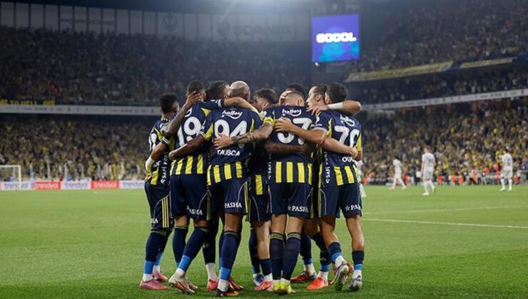 Fenerbahçe’nin kamp kadrosu açıklandı: 5 isim yok, yeni transfer listede