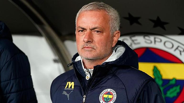 Jose Mourinho İngiltere yolunda Bizzat geri döneceğini açıklamıştı