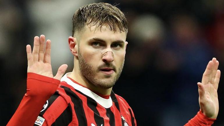 Milandan Fenerbahçeye kötü haber Menajeri jet hızıyla açıkladı