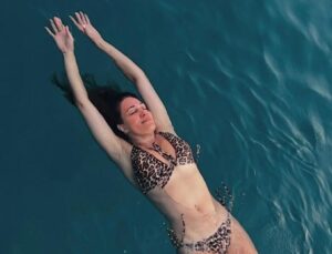 Özge Borak, üniversiteye hazırlanıyor