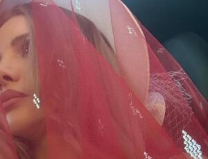 Rumen şarkıcı Otilia Yalova’da düğün yaptı