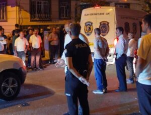 Sultangazi’de tartıştığı annesini silahla vurarak öldürdü