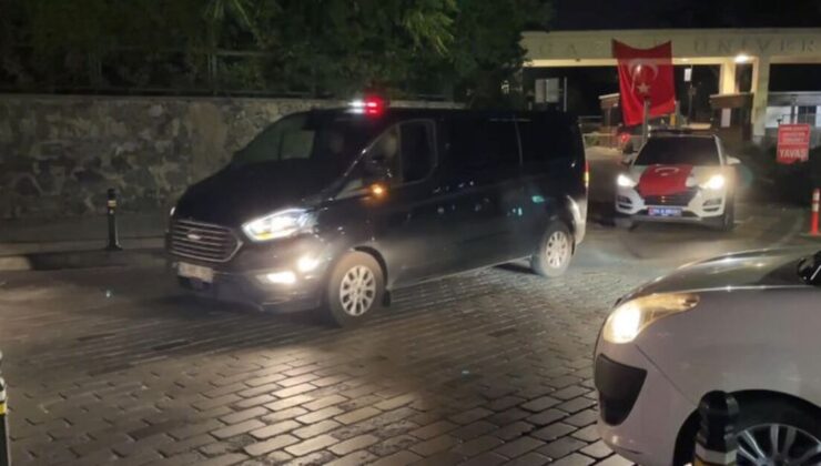 Üniversite kampüsündeki kafede kız arkadaşını öldürüp, intihar etti