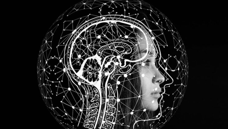 Yapay zeka araçlarının kullanımının artması insanlarda “derin ve eleştirel düşünmeyi” geriletiyor