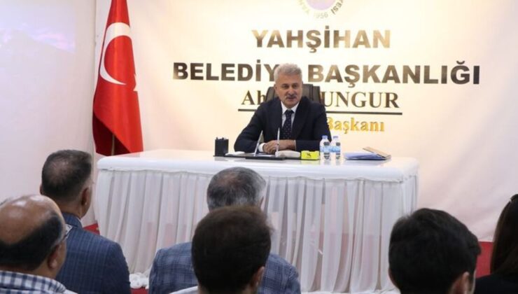 AK Partili belediye başkanı disipline sevk