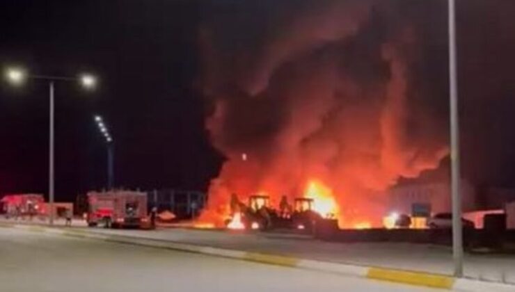 Arnavutköy’de akaryakıt tankerleri ve kamyonlar alev alev yandı