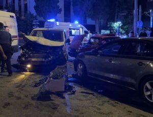 Burdur’da zincirleme kaza: 1 ölü, 4 yaralı