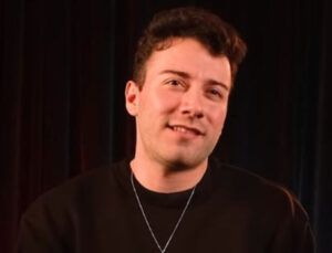 Enes Batur, tepki çekti