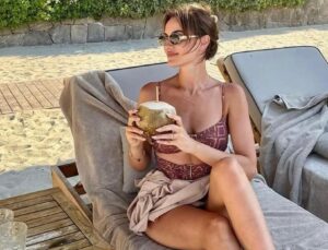 Fahriye Evcen de terk etti