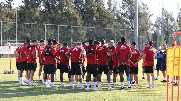 Gaziantep FK Kocaelispora bileniyor... Melih Kabasakal: Hedefimiz, yukarılara doğru oynamak