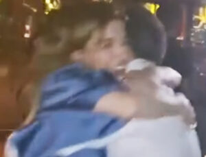 Gonca Vuslateri ile Mustafa Üstündağ’dan dans performansı