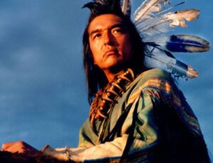 Graham Greene, hayatını kaybetti