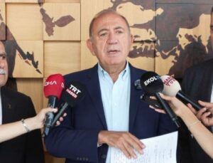 Gürsel Tekin: Kadıköy Meydanı’nda nasıl yuhalattınız