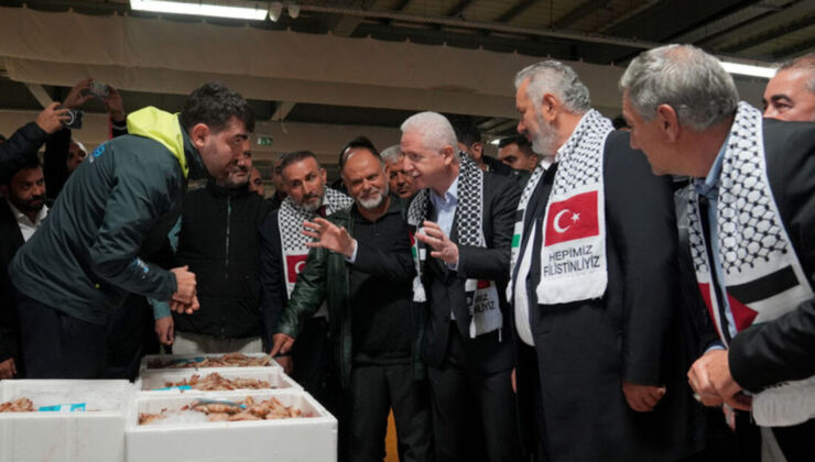 İstanbul’da balıkçılar bir günlük kazançlarını Gazze’ye bağışladı