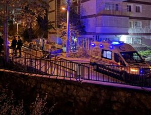 İzmir’de peş peşe bıçaklı saldırı: 1 ölü, 2 yaralı