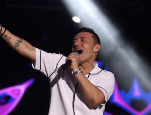 Lvbel C5’ten, Mustafa Sandal’a: Sizin devriniz bitti