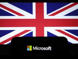 Microsoft’tan İngiltere’ye 30 milyar dolarlık yatırım