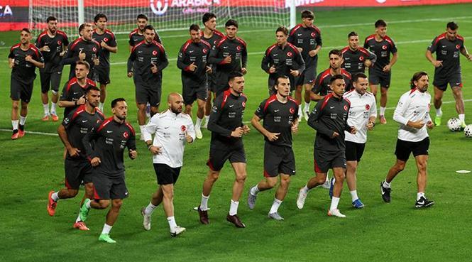 MİLLİLER MAÇA HAZIR