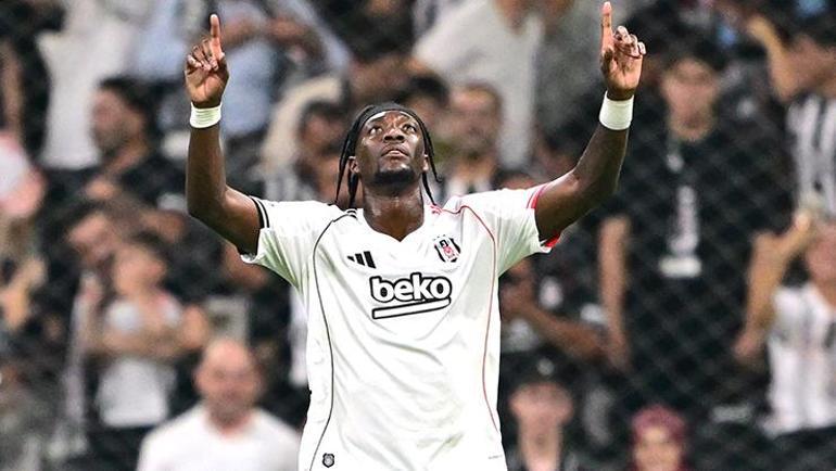 Paralar havada uçuştu: 4 büyüklerden çılgın dönem Transferde rekor üstüne rekor...