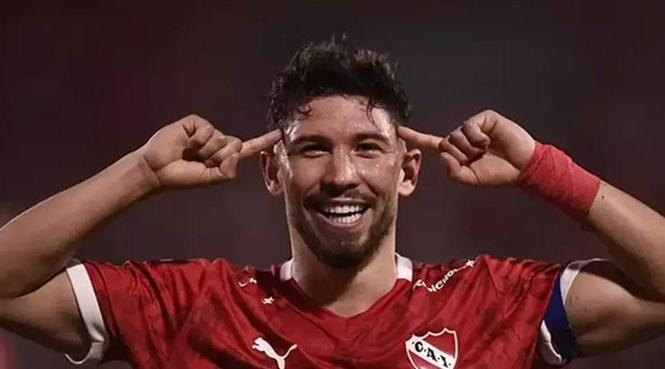 GALATASARAY'DA TRANSFER BİTMEDİ