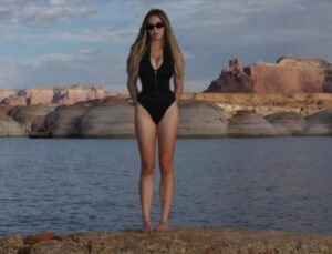 Sydney Sweeney 7,5 metreden göle atladı