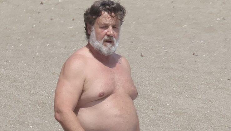 13 kilo veren Russell Crowe denizde görüntülendi