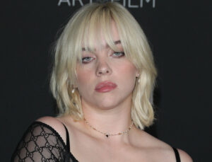 Billie Eilish, Miami konserinde saldırıya uğradı