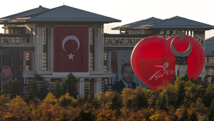 Cumhurbaşkanlığı Külliyesi’nde sıcak hava balonu etkinliği