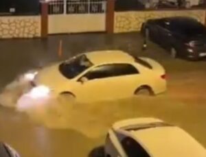 Hatay’da sağanak hayatı olumsuz etkiledi