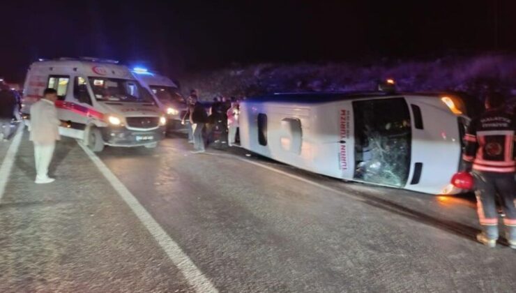 Malatya’da trafik kazası: 13’ü öğrenci 14 yaralı