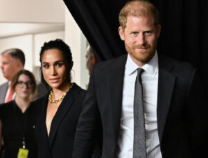 Meghan Markle ile Prens Harry yılın yardımseverleri seçildi