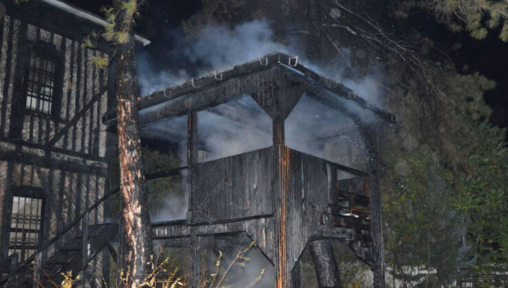 Samsun’da Atatürk’ün kaldığı tarihi konakta yangın