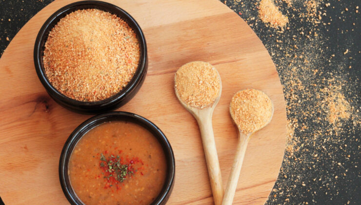 Taklit ve hileli gıda listesi güncellendi: Tarhanada gıda boyası, lahmacunda kanatlı et, sucukta sakatat