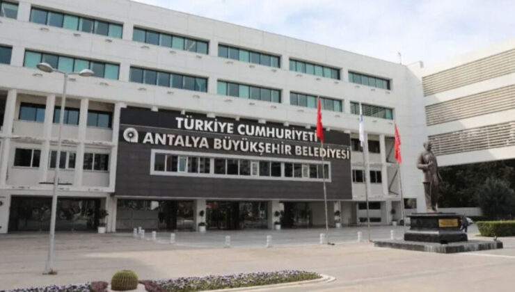 Antalya Büyükşehir’de rüşvet soruşturması: 8 gözaltı