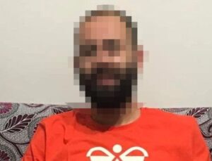 Atatürk için saygı duruşunda bulunan vatandaşlarla alay etmişti; gözaltına alındı