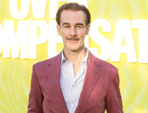 James Van Der Beek kanserle mücadelesi için hatıra eşyalarını satıyor