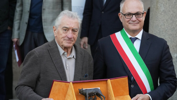 Robert De Niro 20 yıl önce verilmesi engellenen İtalyan nişanıyla onurlandırıldı