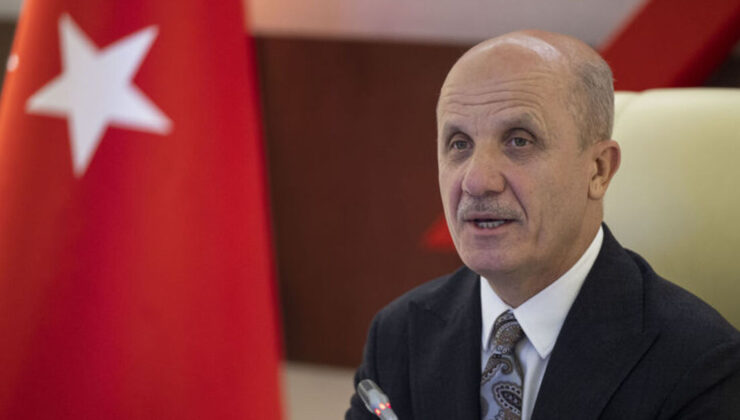 Üniversite öğrencilerine 3 yılda mezun olma hakkı