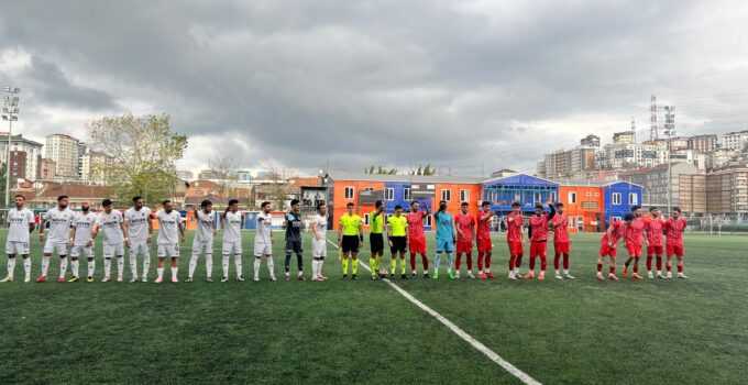 “GöktürkSarayspor Gaziosmanpaşa Engeline Takılmadı: 2-1”