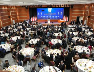 AK Parti İstanbul İl Başkanlığı’nda Gazetecilerle 10 Ocak Buluşması