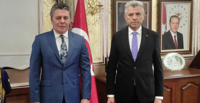 Şinasi Yüzbaşıoğlu Eyüpsultan’da Mesaiye Başladı