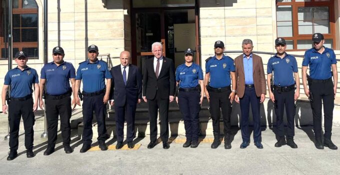 VALİ GÜL VE KAYMAKAM YURT’TAN BAYRAM ZİYARETLERİ