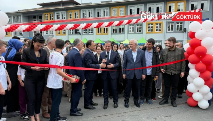 Sarıyer Ortaokulu’nda Bilim Şöleni: TÜBİTAK 4006-B Bilim Fuarı Büyük İlgi Gördü