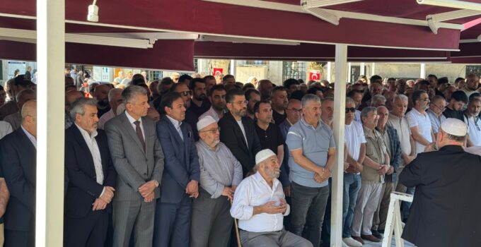 Aslan Ailesinin Acı Günü: Binnaz Aslan Dualarla Ebediyete Uğurlandı