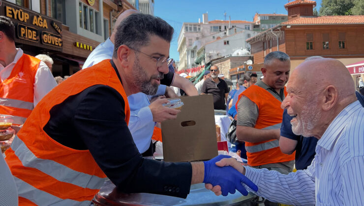 AK Parti Eyüpsultan’dan Muharrem Ayında Aşure İkramı