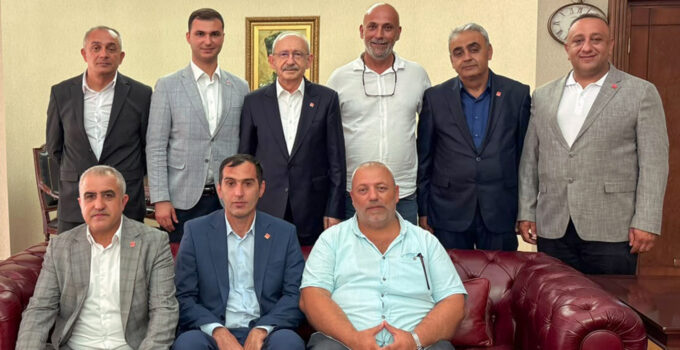 CHP EYÜPSULTAN İLÇE ÖRGÜTÜ ÜYELERİ ANKARA’DA TEMASLARDA BULUNDU